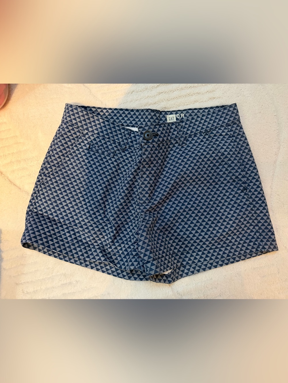 GAP Woman’s Navy Blue Geometric Flat Front Shorts
